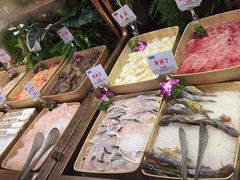 -享遇.锅姥姥牛排海鲜自助(小寨店)