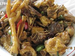 黄焖土鸡-老根农家饭店