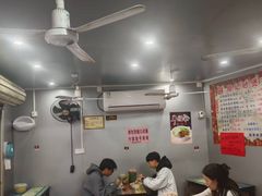 -顺记沙煲美食