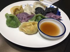五味海鲜水饺拼盘-东莱馋房(陆家嘴店)