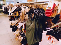 -H&M(鹏欣水游城店)