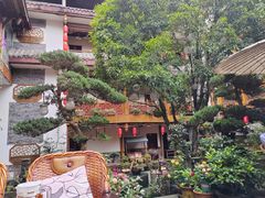 -华冠悠岚·庭院餐厅(青城后山店)