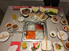 -海底捞火锅(八佰伴店)