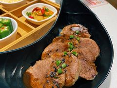香煎黑椒牛舌-新仙清汤牛腩(铜锣湾店)