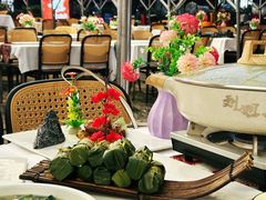 -刘姐啤酒鱼民族演艺餐厅(西街总店)