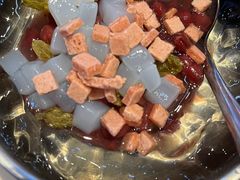-成都你六姐·牛肉冒菜(上海环宇荟店)