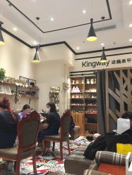 -进巍美甲美睫店