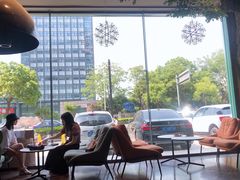 -迪欧咖啡·中西餐融合菜(平江万达旗舰店)