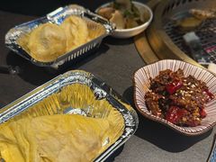 -铭牛烧肉·和牛海鲜自助(高新月牙湖店)