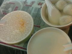 杏仁露+椰汁香芒西米露+正麻蓉汤-芬芳甜品(体育东横街店)