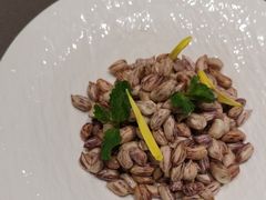 -香山湖渔家大院