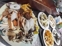 -菌之家·专业纯野生菌火锅·特色炒菌