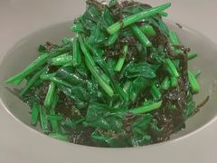 有机菠菜炒紫菜-喜鼎海胆水饺(平安金融中心店)