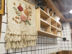 -蜗牛小馆醉乡民谣云南菜(惠新西里店)