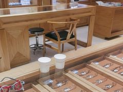 -宝丽眼镜(湖墅店)