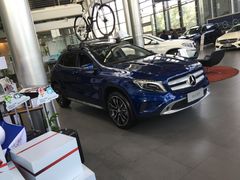 -宁波之星奔驰4S店(海曙店)