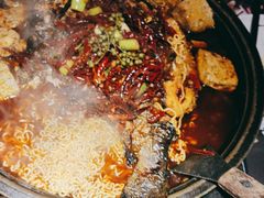 -吞鱼兽麻辣烤鱼(万达店)