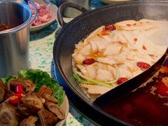 -鸿姐老火锅(疁城新天地店)