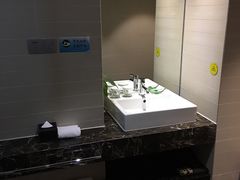 -上海怡沁园度假酒店