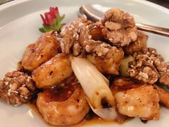 宫爆虾球-粤尚腾香居中餐厅(首都机场希尔顿店)