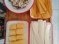 -毛辣果·红酸汤牛肉火锅&冰煮羊(西单店)