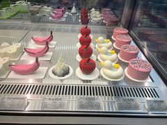 -好利来(上海虹桥新天地Lab主题店)
