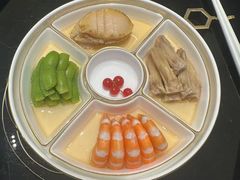 -富淳饭店(陆家嘴保利广场店)