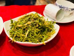 麻酱苦菊-大眼锅贴水饺(河东店)