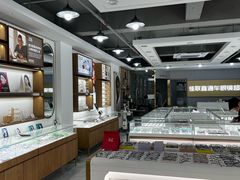 -佳联直通车眼镜超市(西藏南路店)