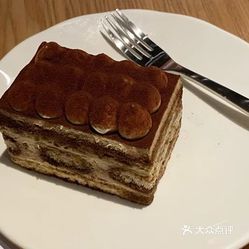星巴克咖啡提拉米苏蛋糕