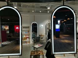 -尚羽华东接发美发店