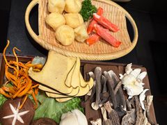 -大头椰·椰子鸡火锅(新梦店)