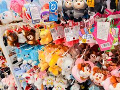 -名创优品(山东青岛华润万象城店)