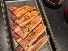 -山川小町·极番烧肉(新地假日广场店)