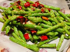 -耶里夏丽·新疆菜·28年喀什老馆(田林东路店)