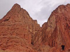 -天山神秘大峡谷