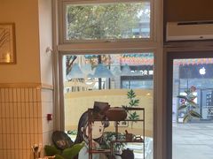-必胜客(WOW昙华林店)