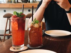 -ROAST coffee & eatery