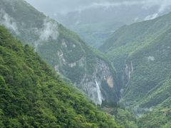 -鹿院坪生态旅游景区