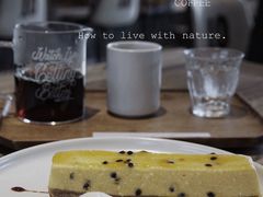 百香果黄柠檬挞-Vanilla Specialty Coffee(八大关店)