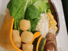 时蔬拼盘-润园四季椰子鸡火锅(南山海岸城店)