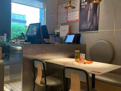 大堂-金戈戈香港豉油鸡(皇庭广场店)