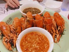 -靓虾二哥长沙地标小龙虾(五一广场店)