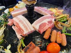 -豚豚家돈돈가韩国锅盖烤肉(新北万达店)