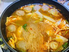 -运气牛自助酱大骨火锅(南京东路店)