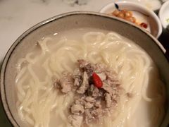-初蓉丨遇见新川菜(亲贤街荣耀店)
