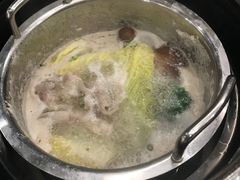 -汤响自助回转火锅百汇(乐峰广场店)