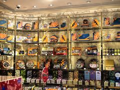 -VENCHI 闻绮(北京国贸商城店)