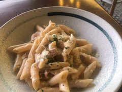 奶油芝士咸肉烩管面-PIZZA BIANCA(万象城店)