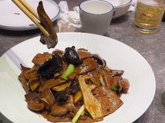 -闫府私房菜·百年鲁菜(恒隆店)